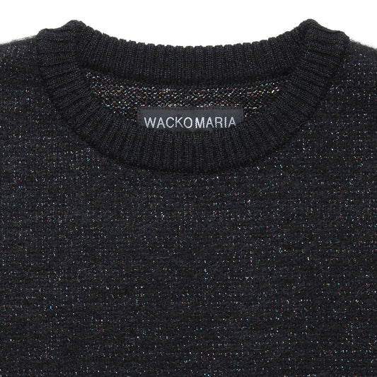 WACKO MARIA(ワコマリア)2024年秋冬コレクション「天国東京」から、ブラックベースにレインボーカラーのラメを織り込んだGLITTER MOHAIR KNIT SWEATER 24FW-WMK-KN15を入荷致しました。
大人の魅力溢れるセクシーなアイテムに仕上がっています。
首元アップ
