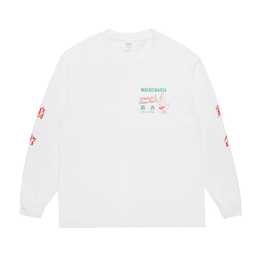 WACKO MARIA(ワコマリア)から、東京・中目黒にある中華料理の名店「鶏舎(ちいしゃ)」とのオフィシャルコラボレーションTシャツ、鶏舎 / WASHED HEAVY WEIGHT LONG SLEEVE T-SHIRT (TYPE-2) CHIISHA-WM-LT02のホワイト。前面。左胸と両袖にプリント