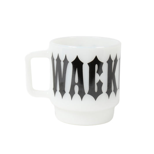 WACKO MARIA（ワコマリア）2025年秋冬コレクション「天国東京」より、ボリシケイトガラスで製作されたマグカップ MILK GLASS MUG&nbsp; 25FW-WMA-MC01のホワイトを入荷致しました。
耐熱性や耐衝撃に優れたボリシケイトガラス製。「WACKO MARIA」のロゴプリント。