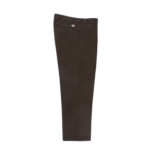 WACKO MARIA（ワコマリア）2025年秋冬コレクション「天国東京」から、アメリカで生まれたワークカジュアルブランドDICKIES (ディッキーズ) とのオフィシャルコラボレーションプリーツトラウザー DICKIES / PLEATED TROUSERS 25FW-WMP-DC01のブラウンを入荷致しました。