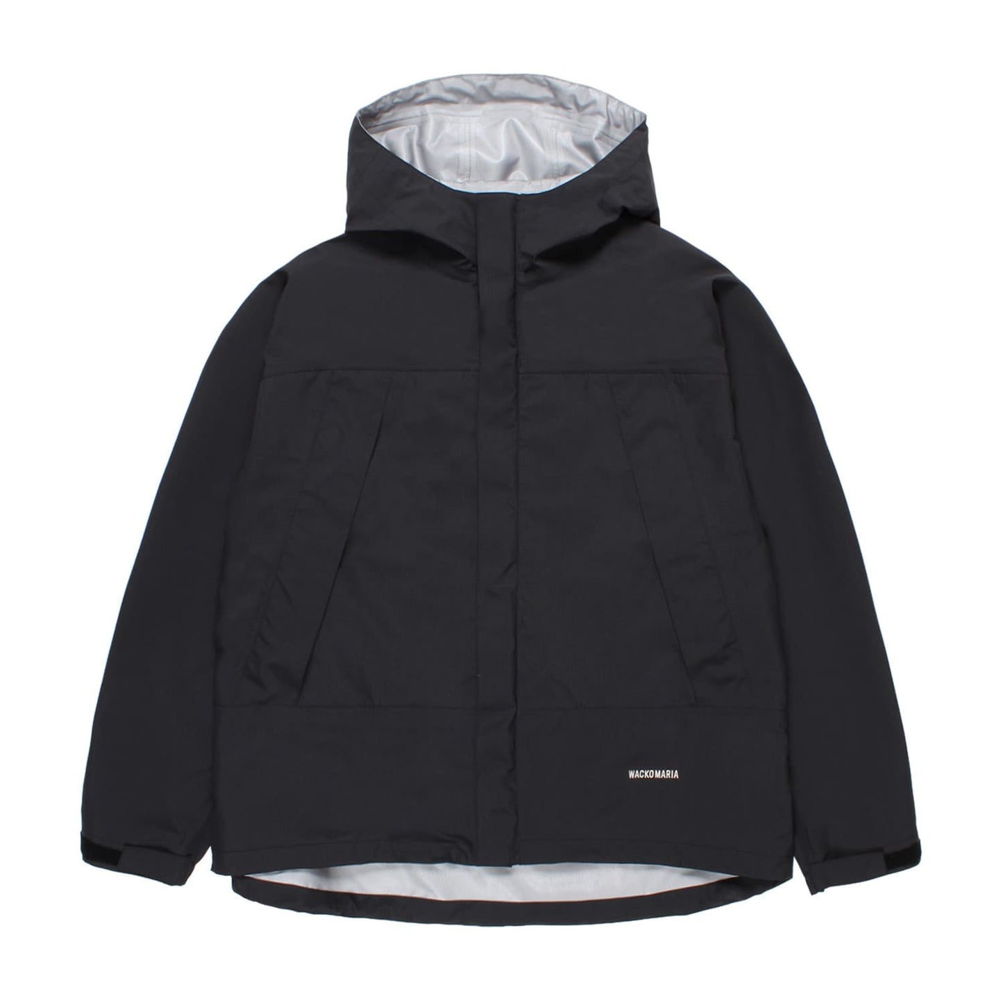 WACKO MARIA（ワコマリア）2026年春夏コレクション「天国東京」から、3層構造のポリエステル生地で制作された新型のマウンテンパーカー 3 LAYER MOUNTAIN PARKA 26SS-WMO-OD03のブラック前面。