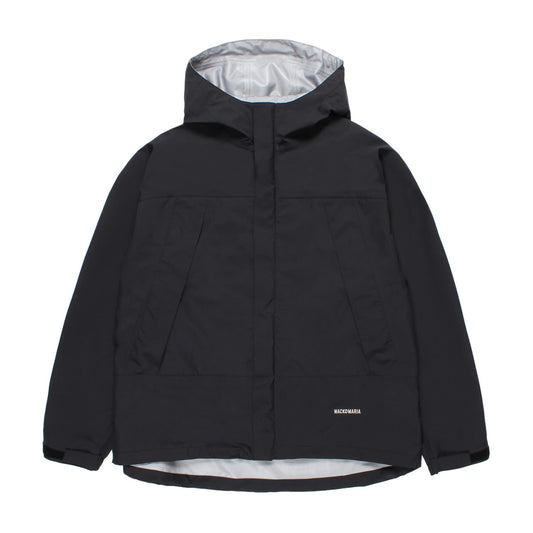 WACKO MARIA（ワコマリア）2026年春夏コレクション「天国東京」から、3層構造のポリエステル生地で制作された新型のマウンテンパーカー 3 LAYER MOUNTAIN PARKA 26SS-WMO-OD03のブラック前面。