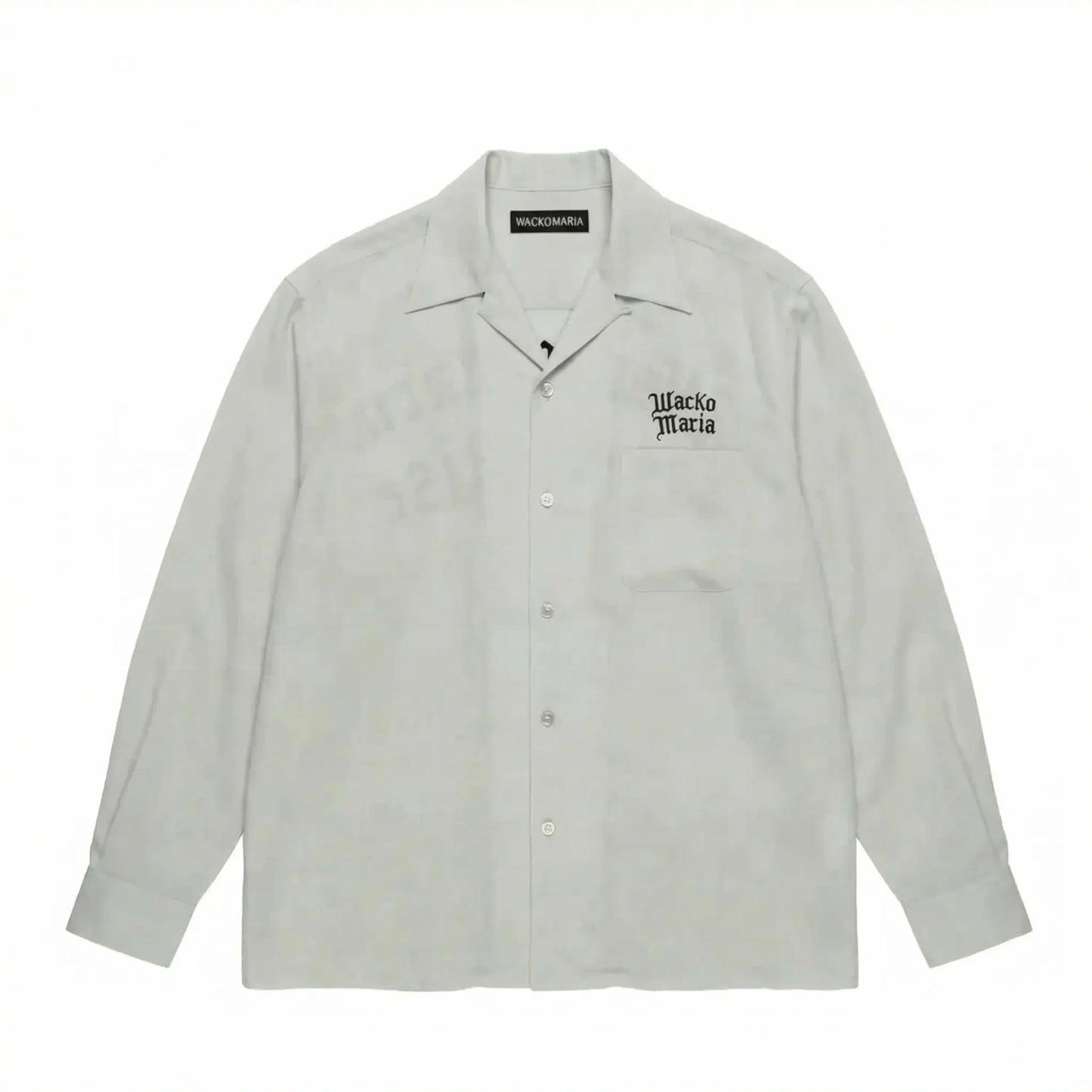 WACKO MARIA(ワコマリア)2026年春夏コレクション「天国東京」から、長袖50's SHIRT L/S (TYPE-2) 26SS-WMS-OC06をライトグレーを入荷。
柔らかな手触りのテンセル生地に、左胸には「WACKO MARIA」の刺繍。