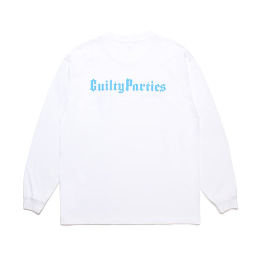 WACKO MARIA(ワコマリア)2025年春夏コレクション「天国東京」から、バーバーショップ「MR.BROTHERS CUT CLUB」とのオフィシャルコラボレーションTシャツ、MR.BROTHERS CUT CLUB / WASHED HEAVY WEIGHT LONG SLEEVE T-SHIRT MBCC-WM-LT01のホワイト。背中に「Guilty Parties」のロゴグラフィックをプリント。